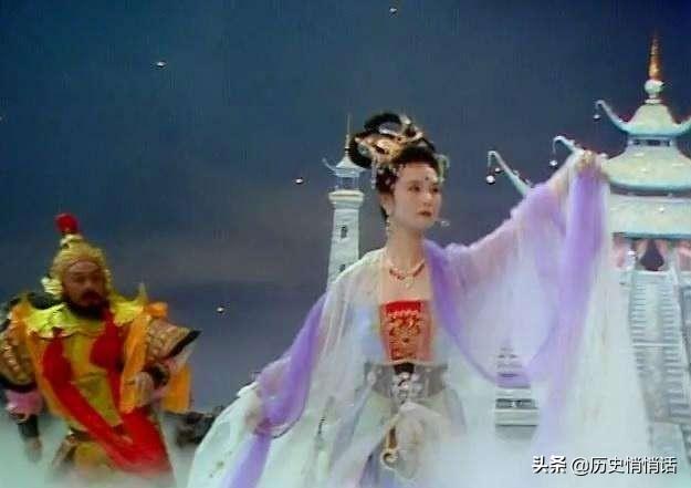 《西游记》中天蓬元帅被玉帝贬下凡间成了猪八戒,调戏嫦娥的后果真的这么严重吗？