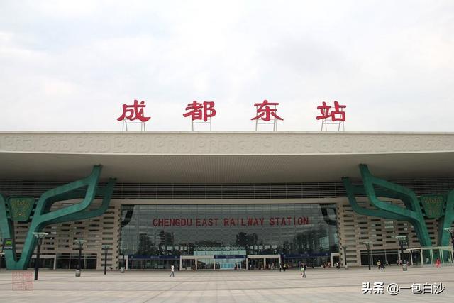 中国目前运行时间最长的高铁、动车车次有哪些？