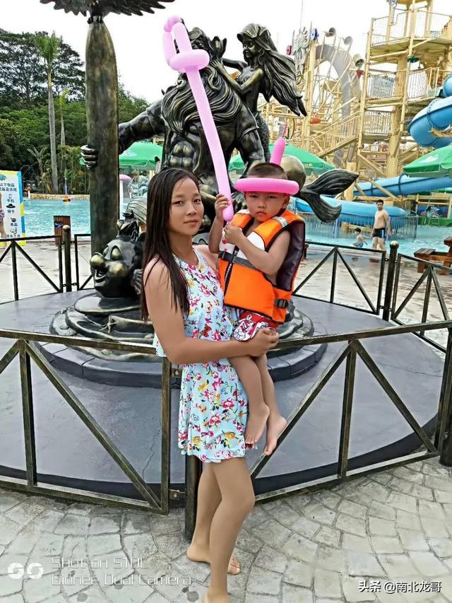 丽纹龙蜥论坛:你身边用小米手机和华为手机都是什么样的人？多吗，你怎么看？