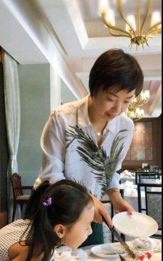 张怡宁退役:王楠为何八年不曾见张怡宁？
