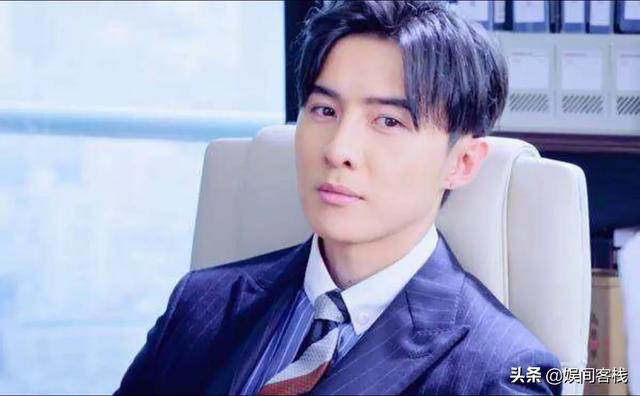 唐禹哲承认恋情:你怎么看待唐禹哲在《山月不知心底事》中饰演的沈居安