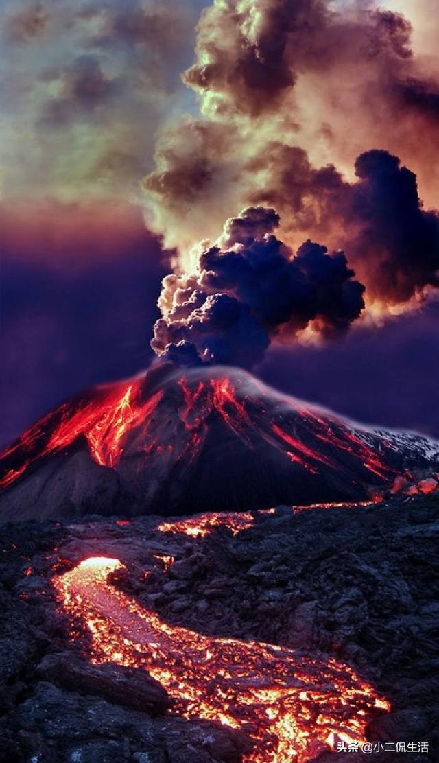 纯碱和醋可以做火山爆发，小苏打和醋放在一起会有什么反应