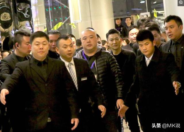 张瑞芳儿子:有的明星为什么要带保镖有必要吗