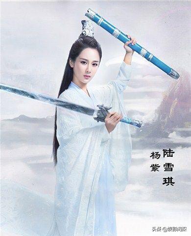 田天豪:春节上坟祭祖的习俗，俗话说“百善孝为先”，上坟有什么讲究？