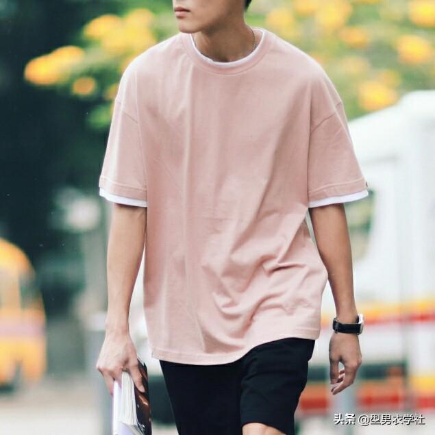 gucci狗年波士顿梗犬刺绣25:目前最热门的男装品牌是什么？