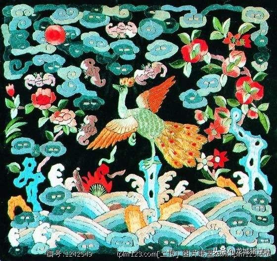 白鹇鸟:古代官服上为什么绣有鸟兽？