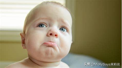 婴儿经常半夜醒来哭闹怎么办？
 ？