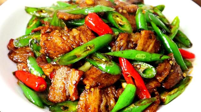 你在饭店吃饭遇见过哪些最尴尬的事？