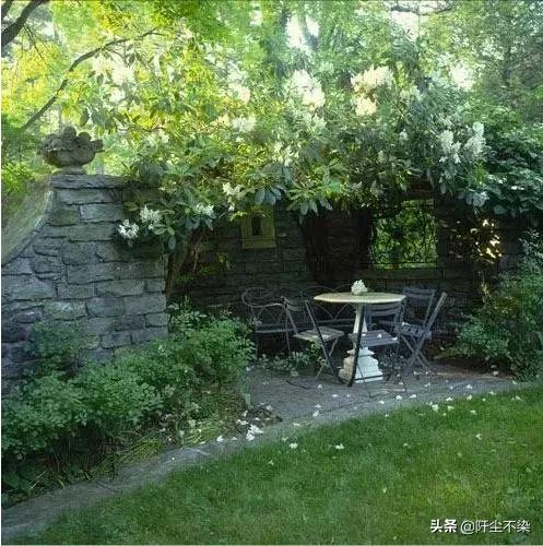 圣伯纳狗头印记图片:英雄联盟如果不买装备，到了18级谁最厉害？ 圣伯纳狗头印记 卡地亚