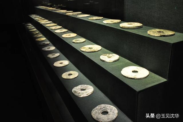 玉石是什么样子的图片,你所知道的最有名的玉石品种是什么？