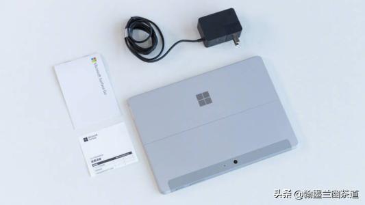 选择surface go还是surface pro 7？
