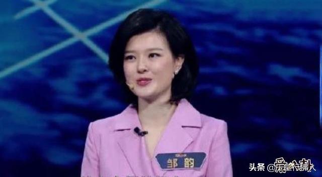 邹韵:邹韵夺得央视《主持人大赛》新闻类金奖，算实至名归吗？