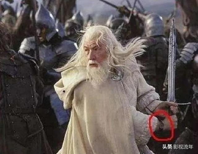 李曼图片:对于电视剧或电影里的穿帮情节，你怎么看