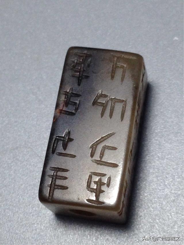 古玉器:古玉文化深远，鉴别难。在国内收藏古玉的都是些什么样的高人？
