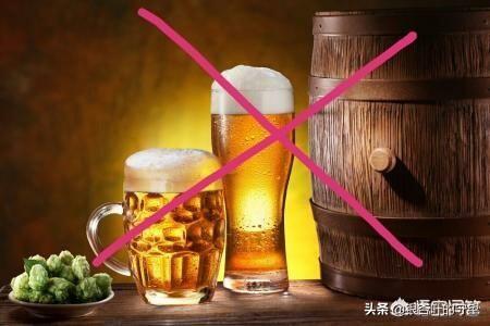 尿酸高能喝红酒吗，痛风人群不能喝啤酒、黄酒，那少量喝红酒可以吗