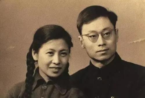两弹一星功勋奖章:如果非要评选对两弹研制贡献最大的第一人，你觉得谁会更适合？