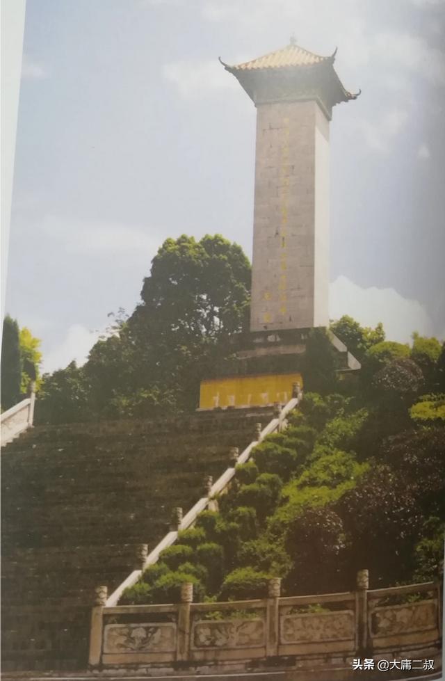 李觉将军:有没有从小被人欺负，长大成功了的名人故事？