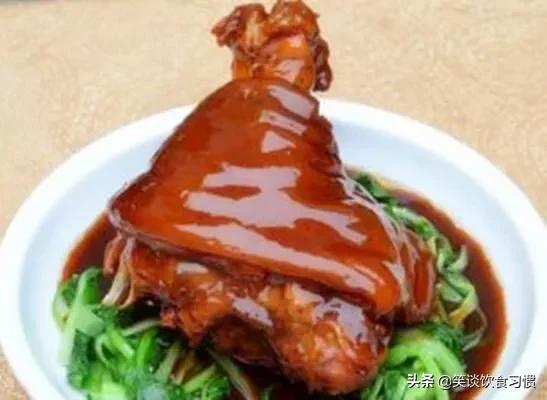 现在猪肘子贵还是猪肉贵？或者说你觉得哪个肉多点？