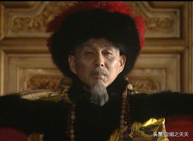康熙是怎么死的:雍正王朝里面，康熙为什么在快死的时候才把雍正扶上位