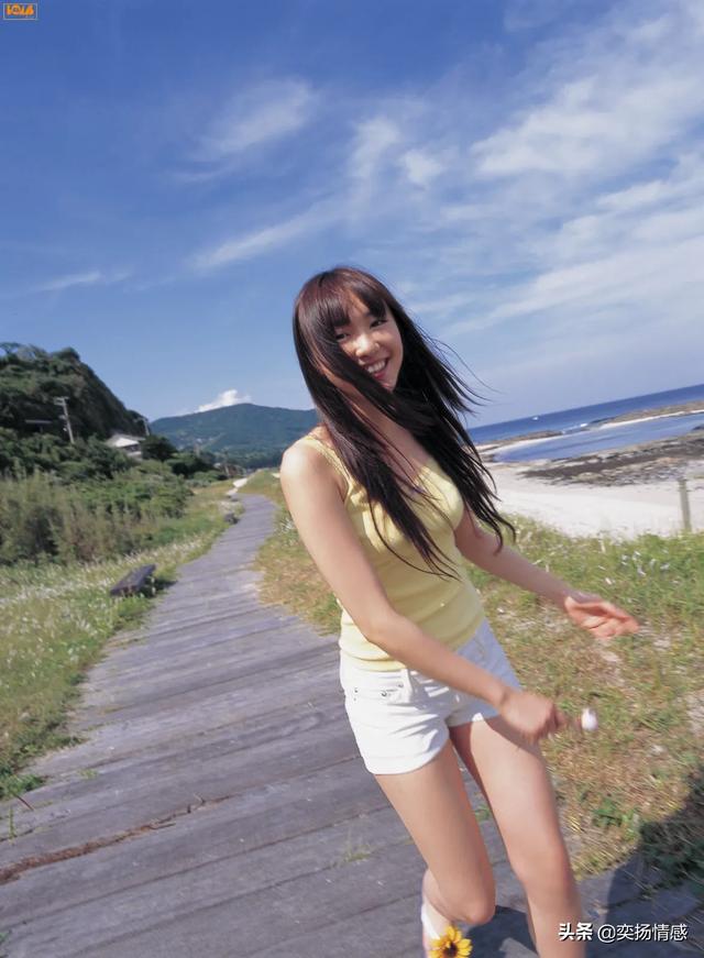 婚后发现闺蜜在勾引老公怎么办,老公的反应到底算不算变心？