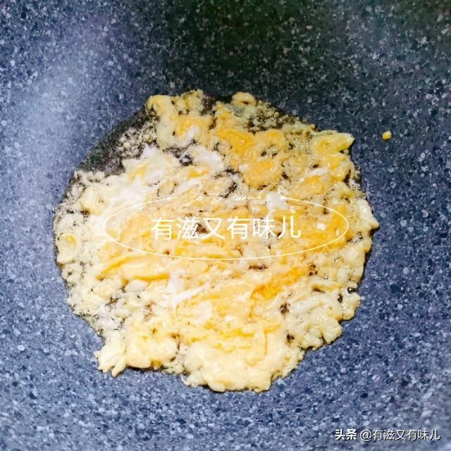 炒饭怎么做简单又好吃,什么菜都没有怎么做炒饭好吃？