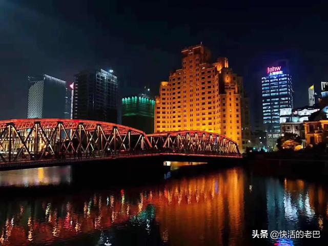 上海市哪里好玩，关于上海，最好玩的地方有哪些呢