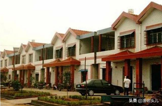 农村宅基地吉凶平面图,能否评价下这个农村自建房平面图？