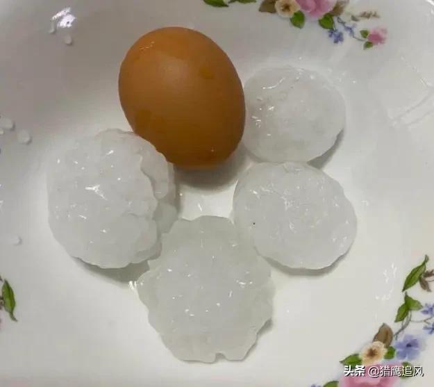 下冰雹:为什么有时候雨天会下冰雹呢