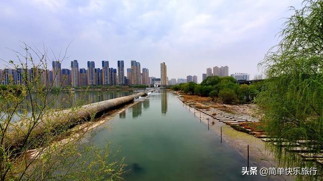 四川雅女湖水怪事件，您家乡原来用于防洪的工程，现在成了旅游观光项目的有哪些