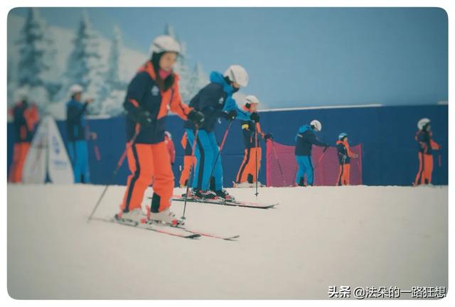 8月份去哪里旅游好(8月份去哪里旅游好玩又凉快的?)