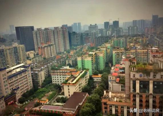 成都哪儿买房升值空间最大，中国哪些城市买房升值空间大一些