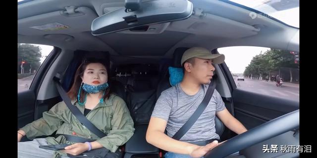 辣妈livia韦雪:慢慢“养娃路”，女性要如何才能从“辣妈”升级为“硬核母亲”