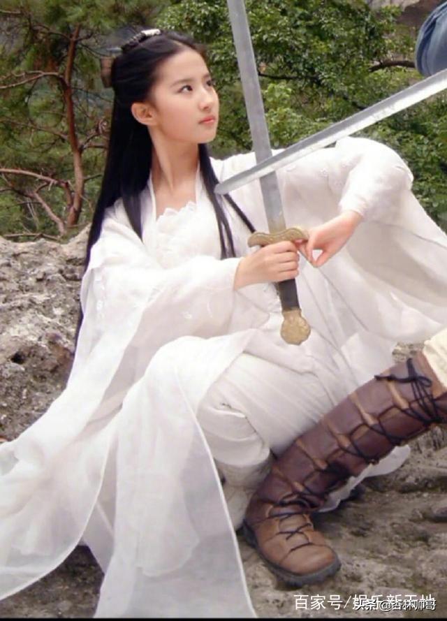 姓尹的名人:金庸武侠里姓尹的有好人吗？