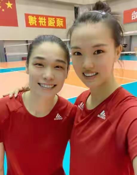 林莉女排:被刘晓彤挤掉无缘奥运，11年职业生涯，林莉赚到多少薪水？