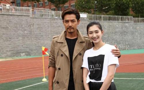 许放炮:江疏影在戏里当众做出此举动，30岁后为了出名都这么拼了？