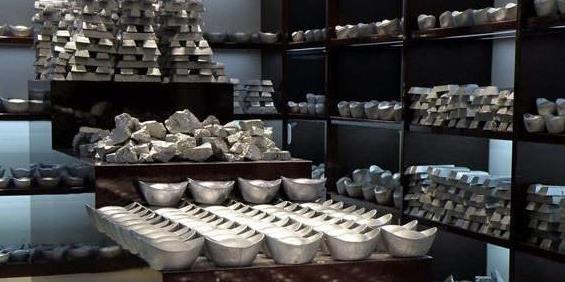 重庆圣心宠物医院是个黑店:古代法律保护耕牛，为什么不保护狗？