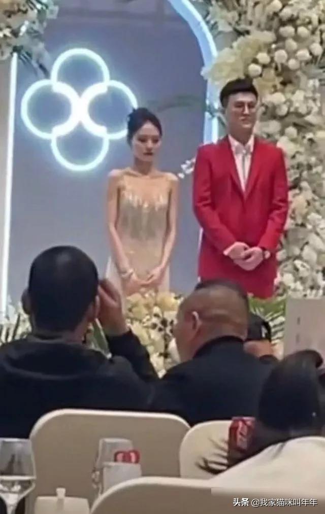 天王嫂训练营:王思聪被小网红删除评论加拉黑，这件事你怎么看