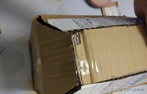 自制狗窝教程:如何用纸箱做一个哈士奇的狗窝？