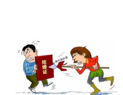美女与大黄狗性交:沈阳帅哥美女279路公交车上亲热挡住了半扇门，你怎么看？