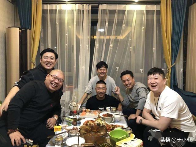 栾云平退出德云社:德云社相声演员闫云达退社，大家怎么看