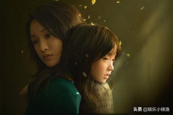 周迅生日:如何看待网剧《不完美的她》中对童年阴影的探讨？