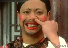 谭卓事件:袁姗姗就“打呼噜”事件向张小斐道歉，为何引得一片骂声？