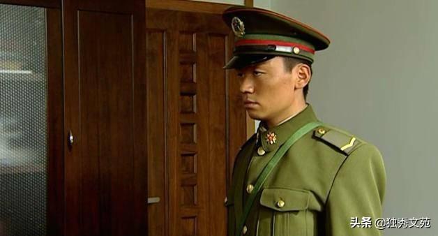 在小说士兵突击中你如何看待团长王庆瑞