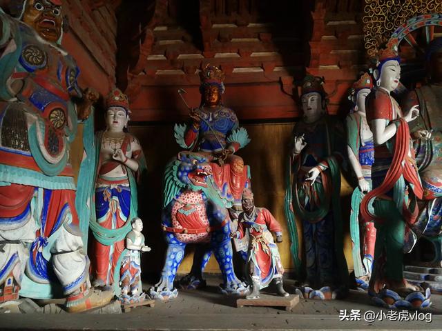 要去五台山一日游,景点太多肯定看不全,请问哪些景点是必去的,怎样游才能不留遗憾？