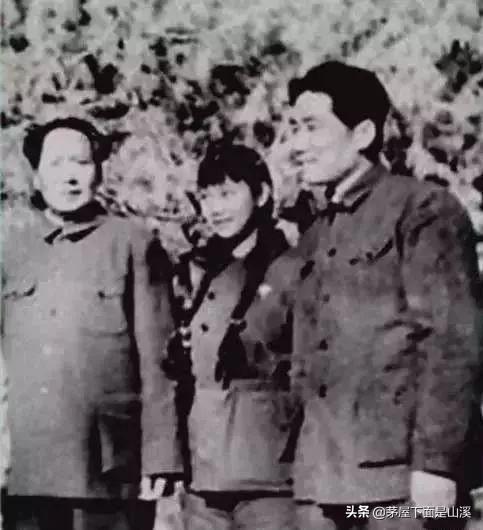 周总理逝世恐怖灵异事件:有哪些名人，伟人哭的故事？