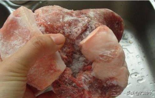 肉冰冻6月还能吃吗，冰箱里的冻肉多长时间就不能吃了