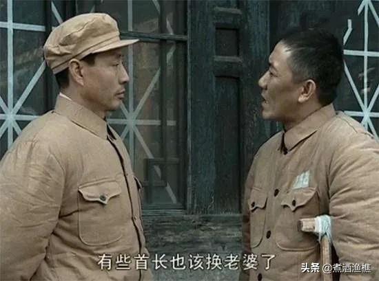 王近山将军:曾经部队的下属，转业后却成了自己的领导，尴尬吗？怎么化解？