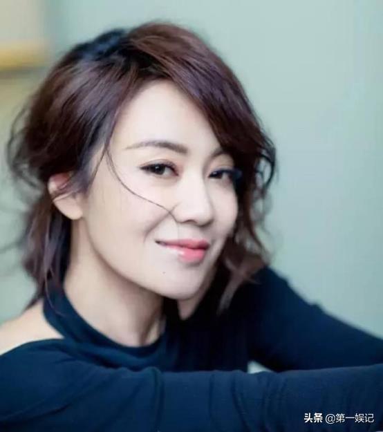 闫妮老公是谁:有人说闫妮离婚十五年成爱情收割机，你如何看？