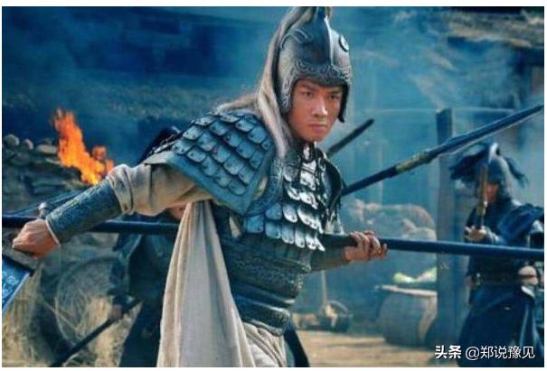 糜芳傅士仁:赵云战败，兵将一个不跑，关羽战败，士兵为何跑的一个不剩