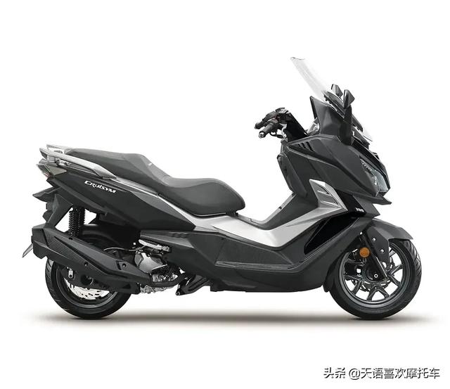 比亚乔x7和光阳赛艇250应该选哪个